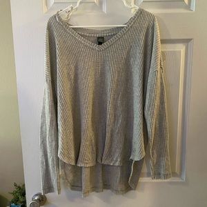 Wild Fable Light Gray Top
